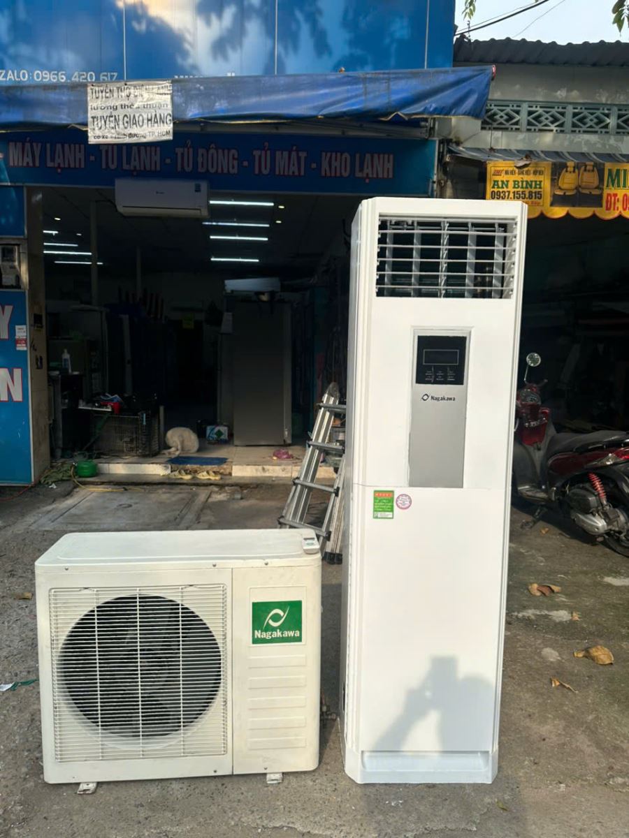 máy lạnh đứng NAGAKAWA 3hp mới 80%